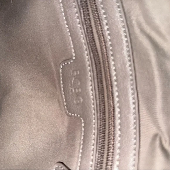 BCBG Light Gray Leather Shoulder Tote - Picture 4 of 4